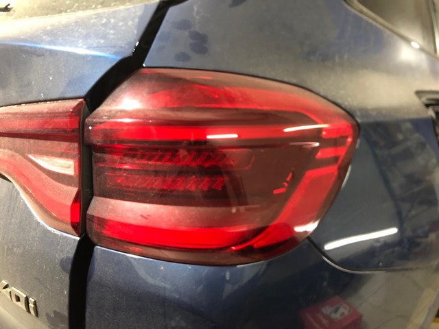 Фара задня права зовнішня 63217408736 BMW