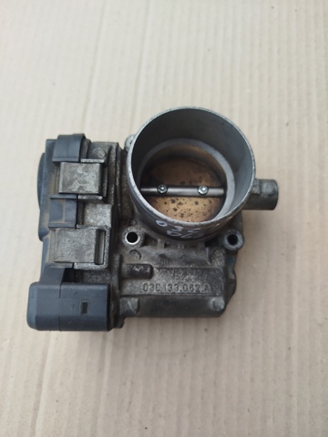 Заслінка повітряна 03C133062A VAG