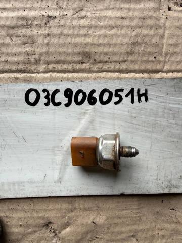 Датчик тиску палива 03C906051H VAG