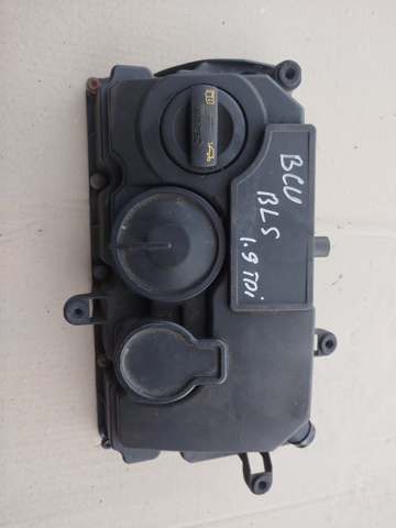 Кришка клапанів 03G103475D VAG