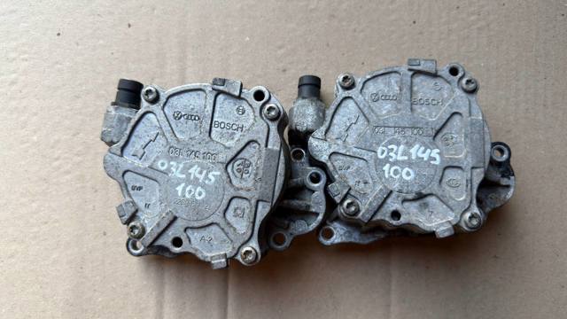 Насос вакуумний 03L145100F VAG