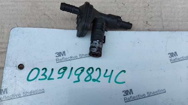 Датчик температури палива 03L919824C VAG