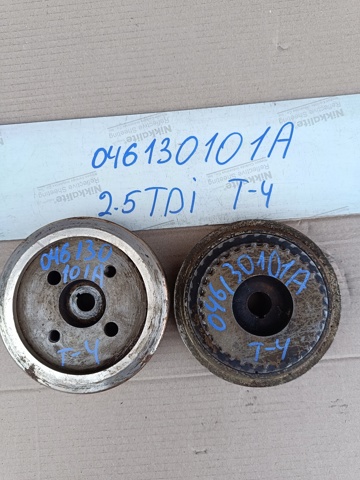 Шестерня приводу ТНВД 046130101A VAG