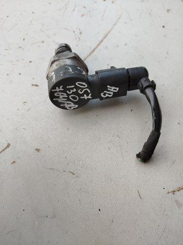 Регулятор тиску палива в паливній рейці Ауді А3