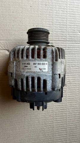 Авто генератор 06F903023H VAG
