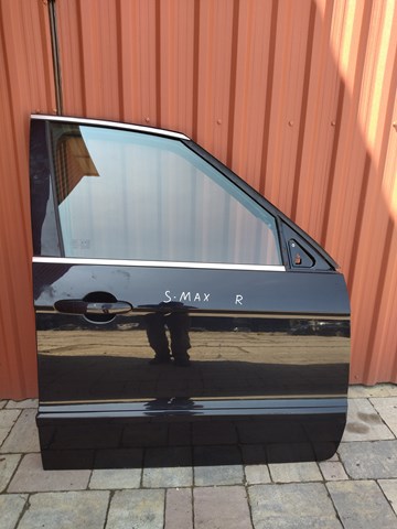Пасажирські передні двері 1572631 FORD