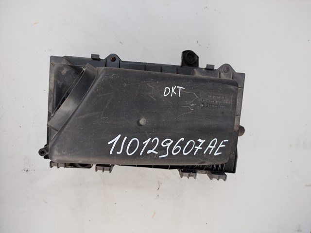 Корпус повітряного фільтра 1J0129607AE VAG