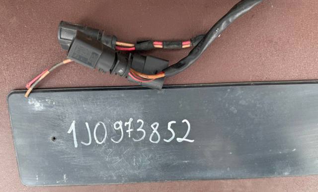 Вентилятор радіатора 1J0973852 VAG