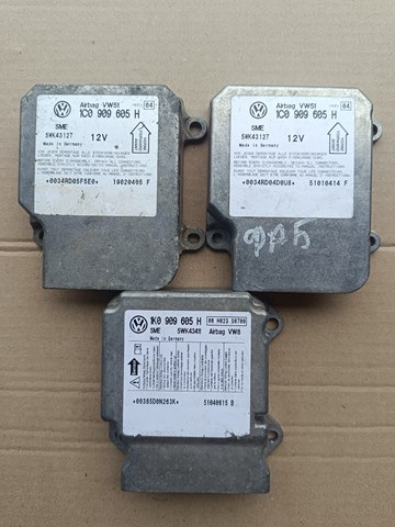 Модуль-процесор керування подушки безпеки 1K0909605H VAG