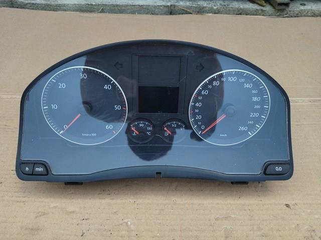 Приладова дошка-щиток приладів 1K0920863B VAG