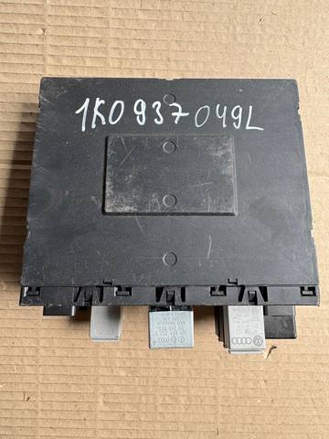 Коробка запобіжників 1K0937049L VAG