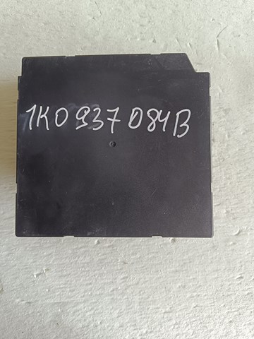 Блок управління бортової мережі 1K0937084B VAG