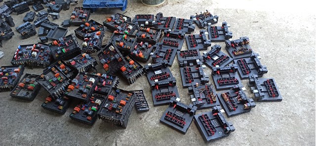 Монтажний блок Volkswagen Passat B6