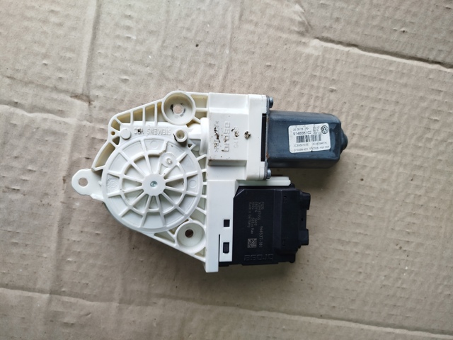 Мотор склопідйомника дверей задніх, лівих 1K0959795Q VAG
