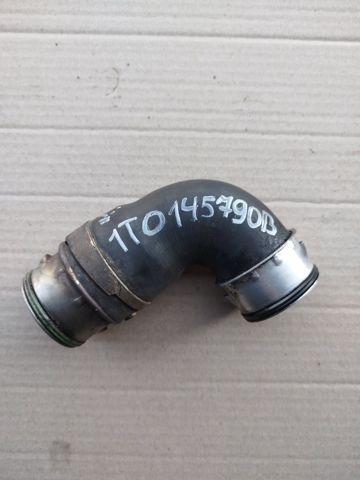 Трубка, що нагнітається 1T0145790B VAG