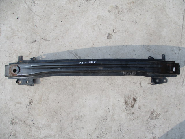 Шина бампера переднього 1T0807109B VAG