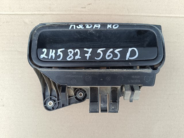 Ручка 3-х (5-х) дверей, зовнішня 2K5827565D VAG