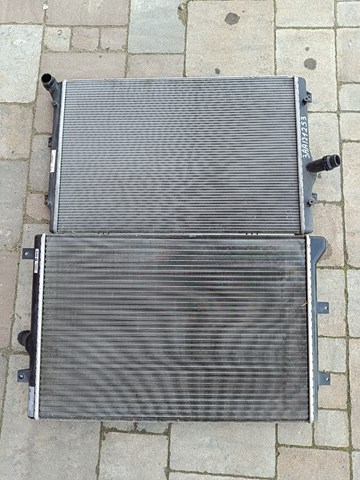 Радіатор двигуна 3AA121253 VAG