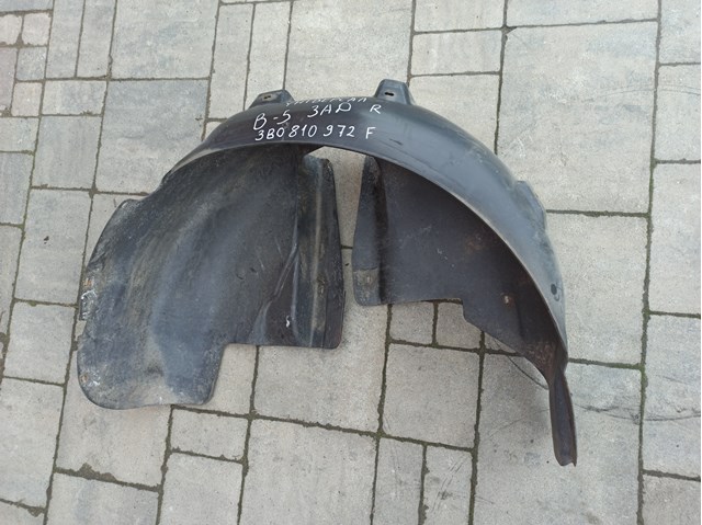 Підкрилок заднього крила, правий 3B0810972F VAG