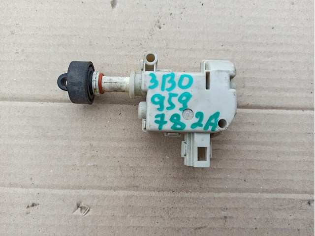 Двигун у зборі (електричний) 3B0959782A VAG