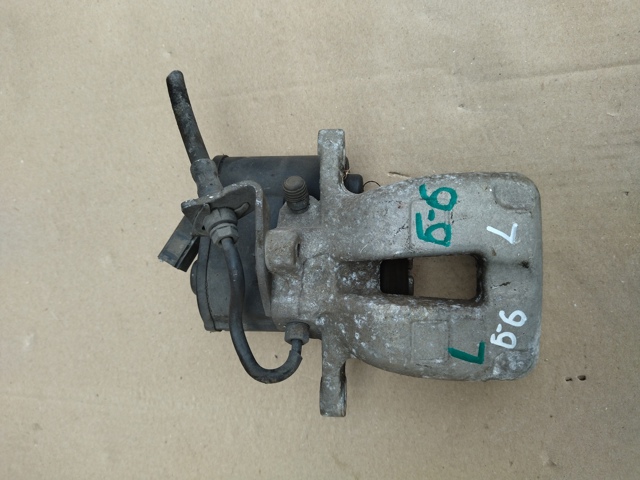 Задній гальмівний супорт лівий 3C0615403E VAG