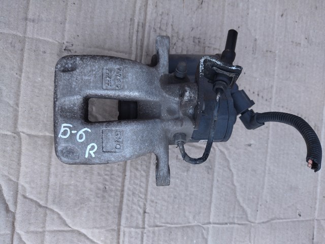 Супорт гальмівний задній правий 3C0615404B VAG