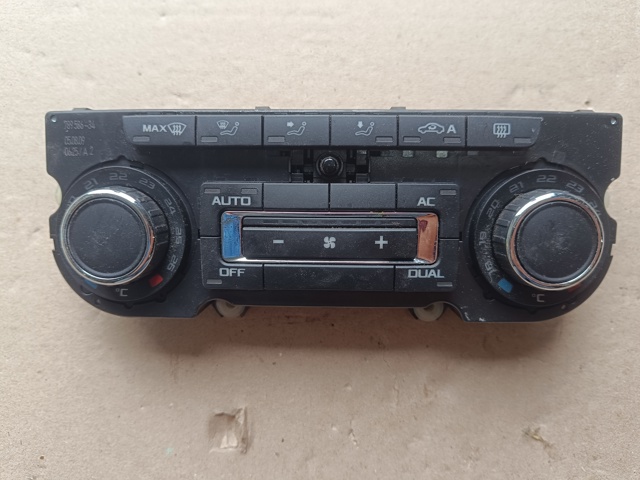 Блок управління пічкою 3T0907044AK VAG