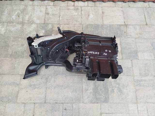 Піч в зборі 4M0820356 VAG