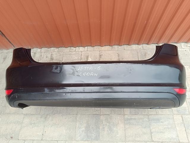 Бампер задній 5C6807421 VAG