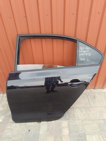 Двері задні, ліві Volkswagen Jetta 6