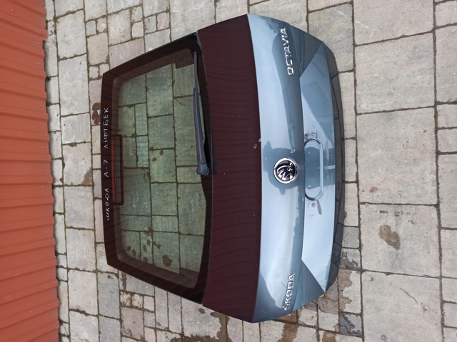 Задня ляда 5E5827023B VAG