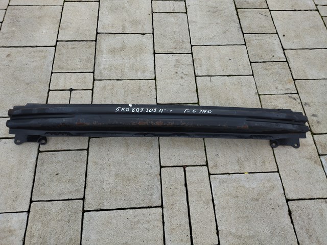 Шина бампера заднього Фольксваген Гольф VI