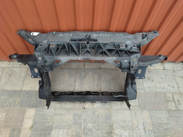 Рамка передньої панелі 5P0805588 VAG