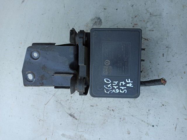 Блок управління АБС (ABS) 5Q0614517AF VAG