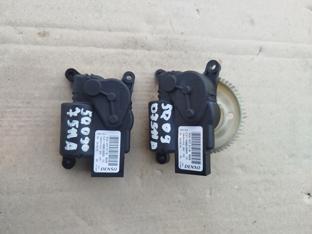 Двигун заслінки печі 5Q0907511A VAG