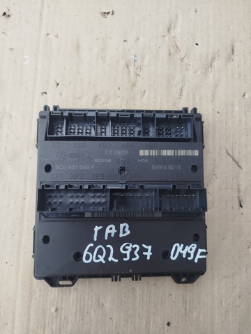 Блок комфорту передніх дверей 6Q2937049F VAG