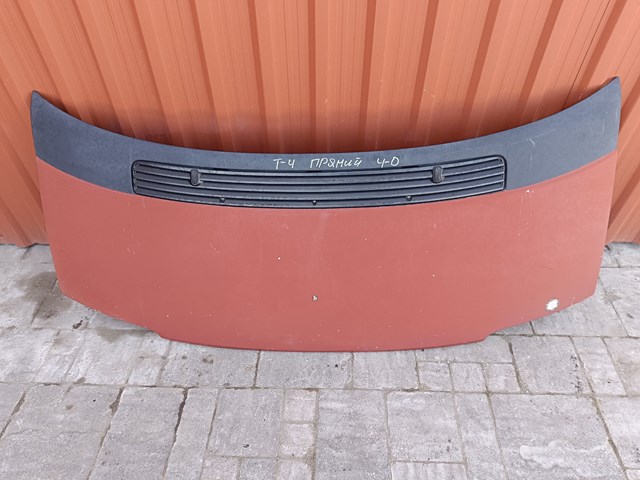 Капот 701823033A VAG