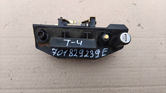 Личинка замка запалювання 701829239E VAG