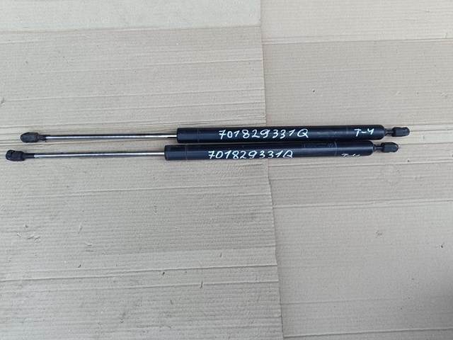 Амортизатор багажника правий 701829331Q VAG
