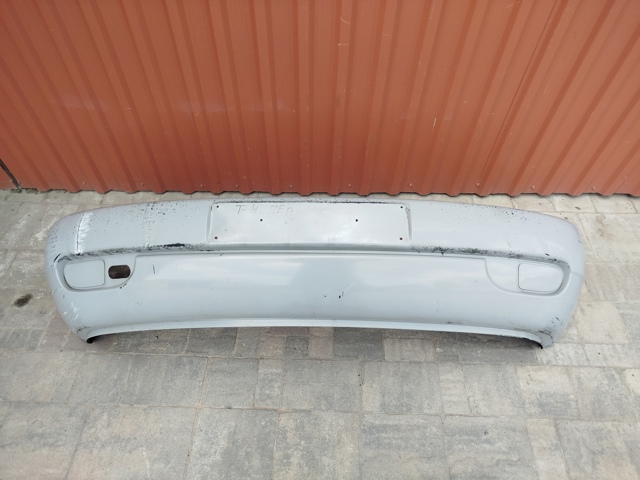 Бампер передній в зборі 7D0807101K VAG