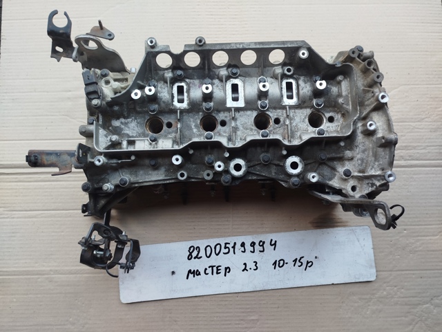 Головка циліндрів 8200519994 RENAULT