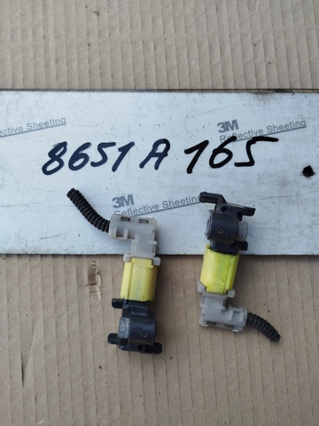 Датчик Ейрбег передній 8651A165 MITSUBISHI