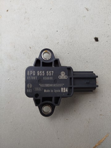 Датчик Ейрбег передній 8P0955557 VAG