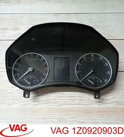 Щиток приладів (комбінація) 1Z0920903D VAG
