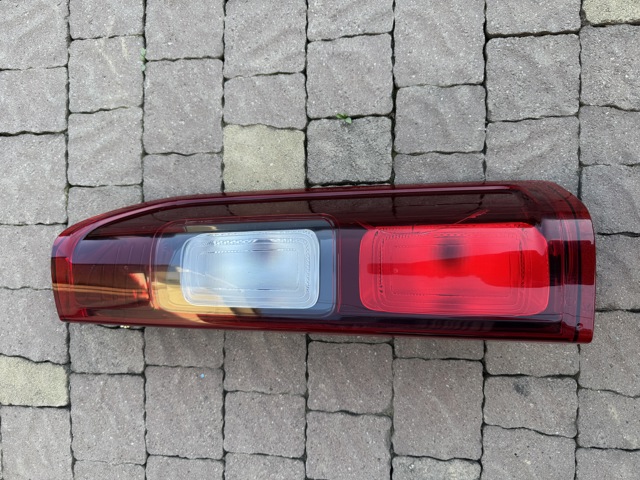 Ліхтар задній лівий, верхній 93867974 RENAULT