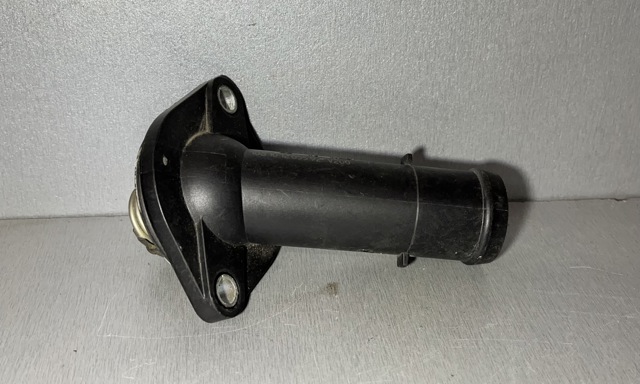Фланець термостата 03L121114B VAG