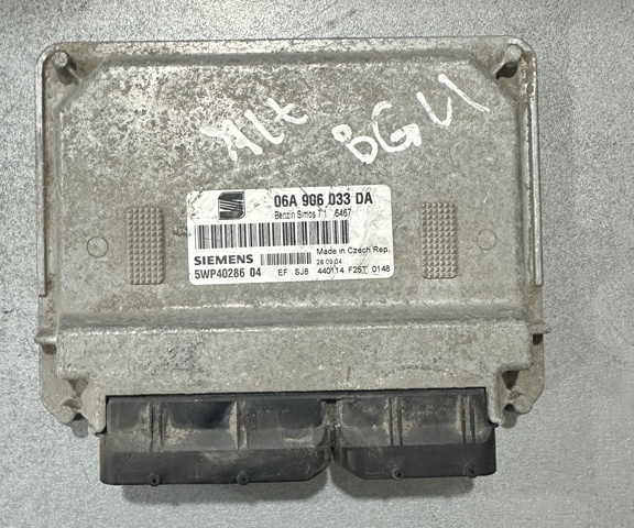 Комп'ютер двигуна 06A906033DA VAG