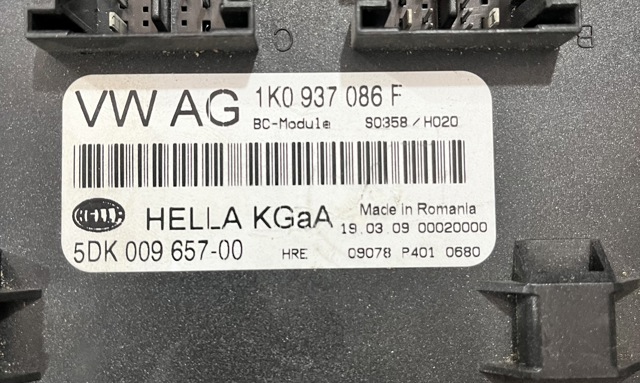 Модуль управління (ЕБУ) бортової мережі 1K0937086F VAG