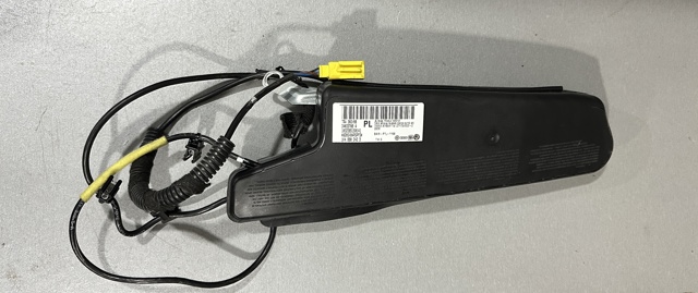 Подушка Айрбег спинки сидіння правого 1K4880242D VAG