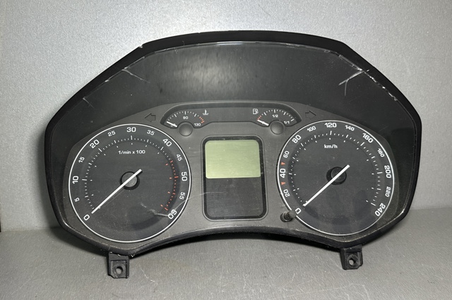 щиток приладу 1Z0920822D VAG
